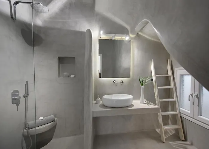 Spectacular Sunset Pool By Calypso Sunset